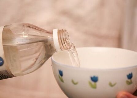Vinegar can treat onychomycosis